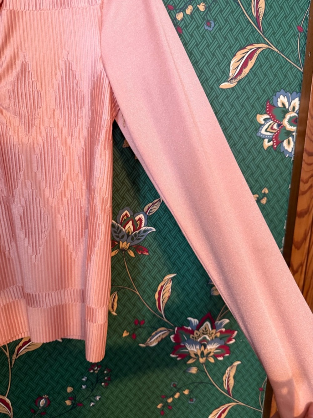 1970’s Hal Ferman Pink Collared Top- read! - Picture 4 of 5